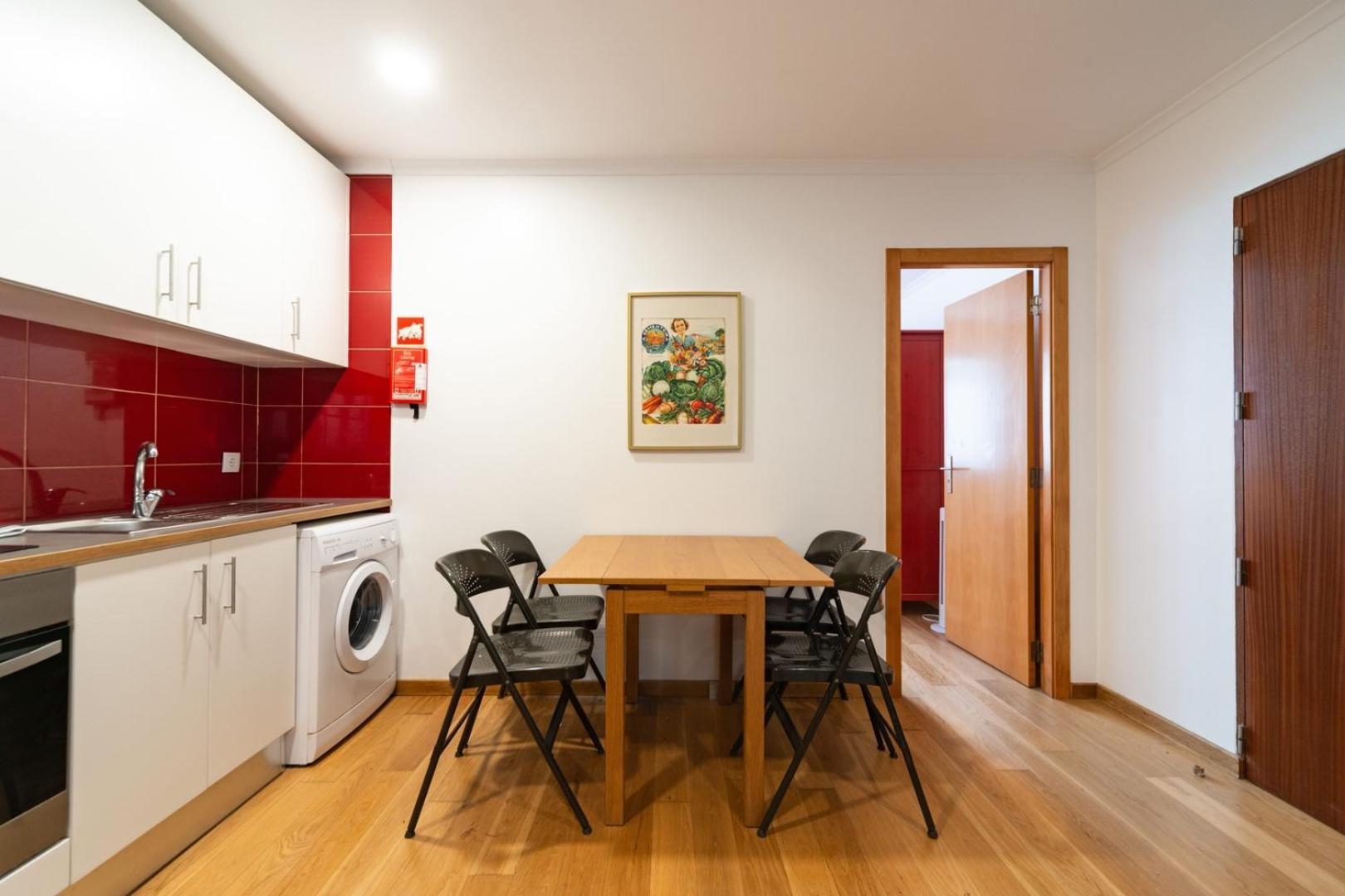 Apartamento With Private Terrace 250m To Largo Intendente Lisboa