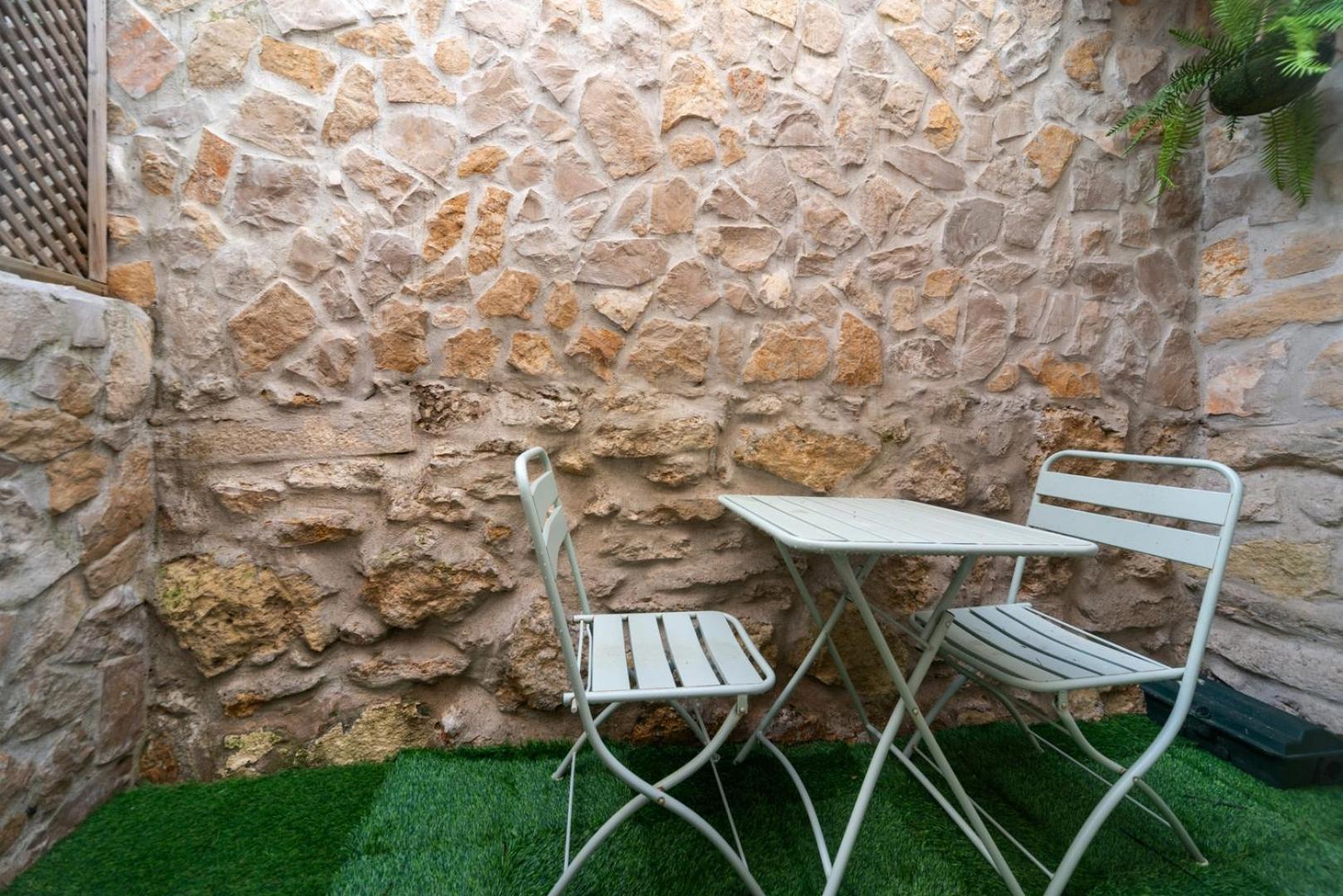 Apartamento With Private Terrace 250m To Largo Intendente *