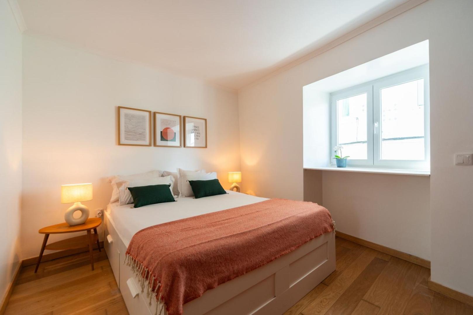 With Private Terrace 250m To Largo Intendente Apartamento